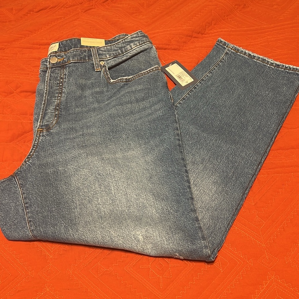 Universal Thread high-rise button fly women’s jea… - image 11